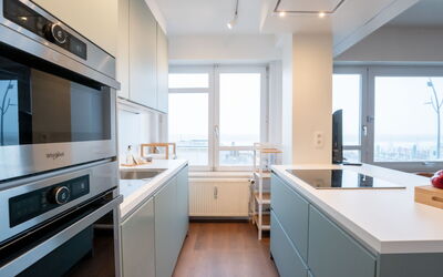 Accommodation:&nbsp;Seaview 152.1