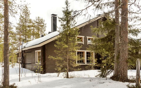 Susitupa 5: Cottage, House, Home, Garden Buildings, Siding, Log Cabin, Farmhouse, Estate, Shed, Yard