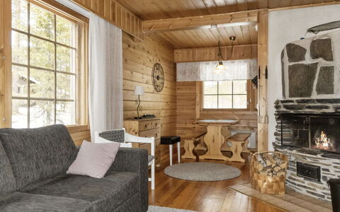 Susitupa 5: Cottage, House, Home, Garden Buildings, Siding, Log Cabin, Farmhouse, Estate, Shed, Yard