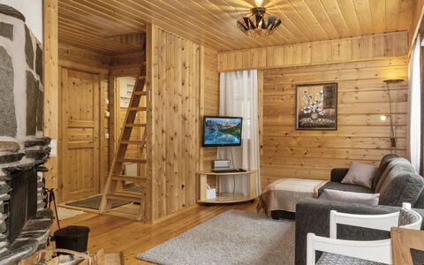 Susitupa 5: Cottage, House, Home, Garden Buildings, Siding, Log Cabin, Farmhouse, Estate, Shed, Yard