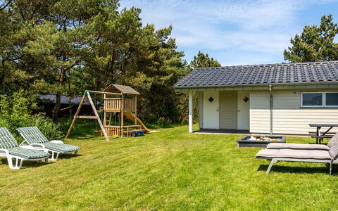 Thove - 600M from the Sea: Home, Cottage, Land Lot, Lawn, Shade, Garden, Yard, Landscaping, Siding, Estate