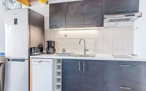 Accommodation:&nbsp;Palmyra 968.7