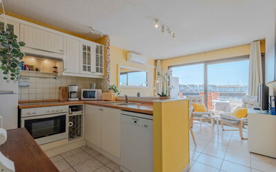 Accommodation:&nbsp;Palmyra 968.3