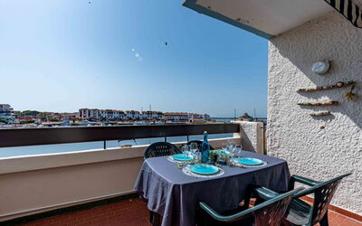 Accommodation:&nbsp;Palmyra 968.1
