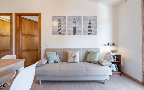 Il Faro Blu: Property, Furniture, Couch, Wood, Interior Design, Comfort, Picture Frame, Floor, Wall