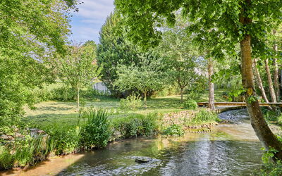 Accommodation:&nbsp;Le Laizon 2 200.2