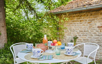 Accommodation:&nbsp;Le Laizon 2 200.2