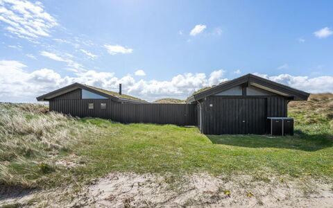Ilmari - 190M from the Sea: House, Roof, Home, Cottage, Shed, Garden Buildings, Siding, Yard, Log Cabin, Hut