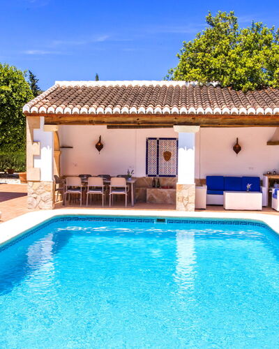 Villa la Esquina