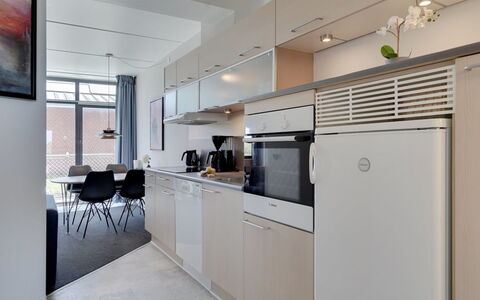 Marinus - 100M from the Sea: Kitchen, Cabinetry, Interior Design, Major Appliance, Countertop, Kitchen Appliance, Flooring, Home Appliance, Ceiling, Floor