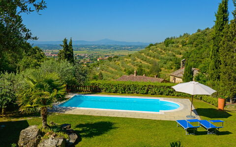 Il Farinaio: Table, Sky, Furniture, Tableware, Building, Interior Design, Outdoor Furniture, Porch, Shade, Chair