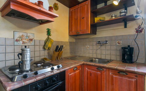 Montaione 620: Cabinetry, Kitchen Sink, Property, Countertop, Sink, Kitchen Appliance, Home Appliance, Kitchen, Kitchen Stove, Wood