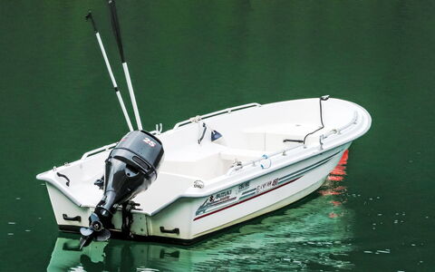 Ørviksnes: Water, Watercraft, Boat, Naval Architecture, Ship, Lake, Vehicle, Water Transportation