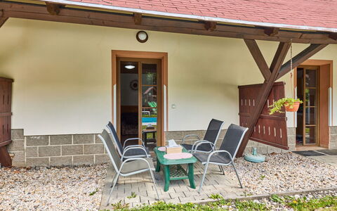 Desná V Jizerských Horách 407: Wood, Door, Flooring, Floor, Home, Ceiling, Cottage, Wood Stain, Hardwood, Porch