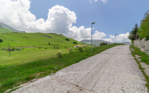 Casa Tramonti: Cloud, Sky, Plant, Mountain, Natural Landscape, Road Surface, Asphalt, Land Lot, Slope, Street Light