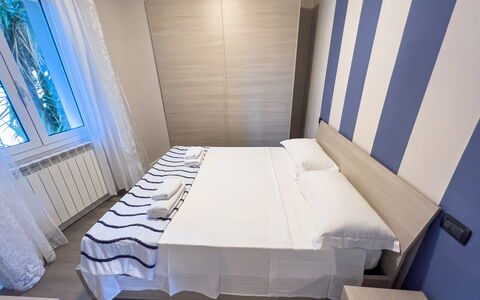 Apartment Tre - Diano Marina: Building, Blue, Interior Design, Wood, Comfort, Floor, Flooring, House, Bed, Rectangle