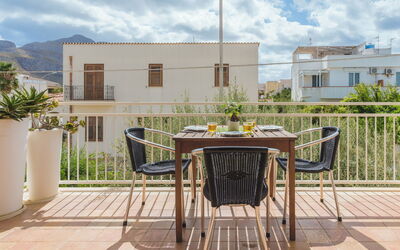 Accommodation:&nbsp;Palma Gaia 125.1