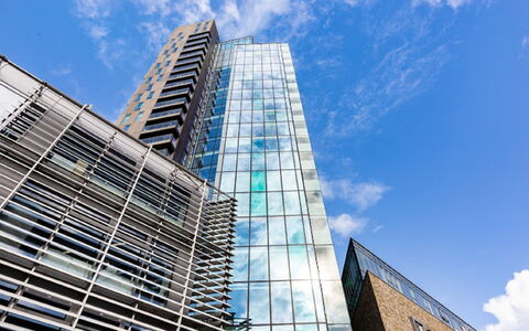 Avant-Garde, Shoreditch: Cloud, Sky, Skyscraper, Building, Daytime, Blue, Azure, Tree, Tower Block, Tower