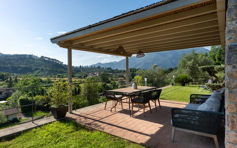 Luxury Green Marignana Villa, Versilia, Pool, Ac,: Plant, Property, Sky, Table, Building, Shade, Tree, Land Lot, Wood, Grass