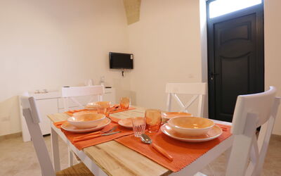 Accommodation:&nbsp;Spicchi di Salento - Arancio 100.2