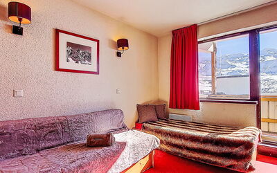 Accommodation:&nbsp;Les Olympiades 540.19