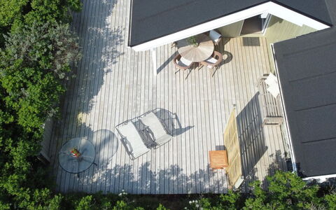 Walderik - 423M from the Sea: Roof, Home, Door, Cottage, Shade, Siding, Yard, Estate, Backyard