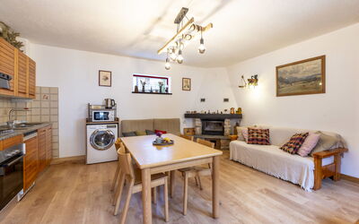 Accommodation:&nbsp;Isola di Madesimo Apartments 360.2