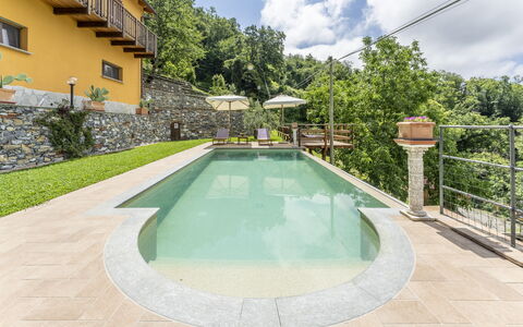 Casa Aurora - Recco, Liguria: Water, Plant, Cloud, Property, Sky, Tree, Botany, Body Of Water, Swimming Pool, Leisure
