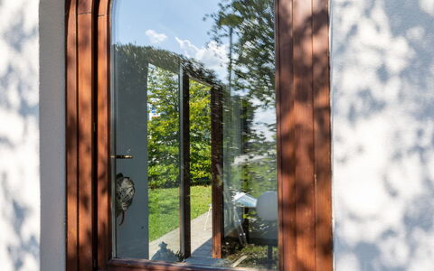 La Dimora del Cavaliere: Daytime, Window, Brickwork, Sunlight, Brick, Rectangle, Water, Tree, Shade