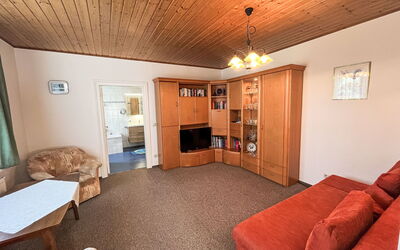 Accommodation:&nbsp;Burgfried (App. 4) 250.4