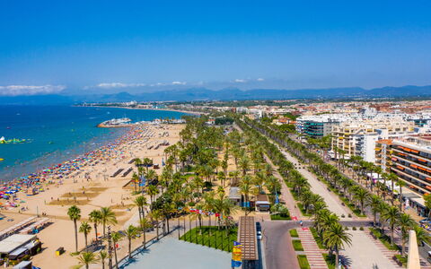 Uolas: Landscape, Coast, Coastal And Oceanic Landforms, Sea, Tourist Attraction, Beach, Shore, Tropics, Bird'S-Eye View, Resort Town