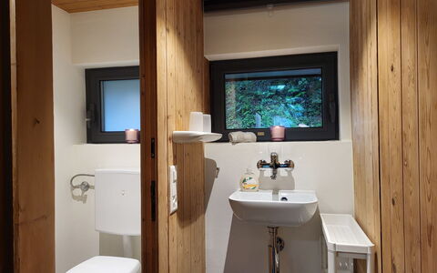 Bosco della Bella 6: Mirror, Tap, Sink, Property, Building, Plumbing Fixture, Bathroom Sink, Bathroom, Purple, Wood