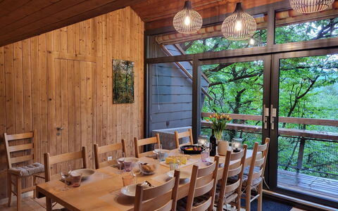 Bosco della Bella 6: Table, Furniture, Property, Chair, Wood, Tableware, Interior Design, Lighting, Window, Plant