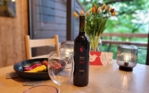 Bosco della Bella 6: Table, Tableware, Bottle, Furniture, Drinkware, Wine, Barware, Stemware, Wine Glass