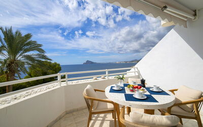 Accommodation:&nbsp;Panorama 673.2
