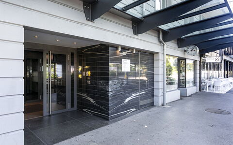 Le Jazz: Building, Shade, Door, Real Estate, Facade, Ceiling, Flooring, House, Commercial Building