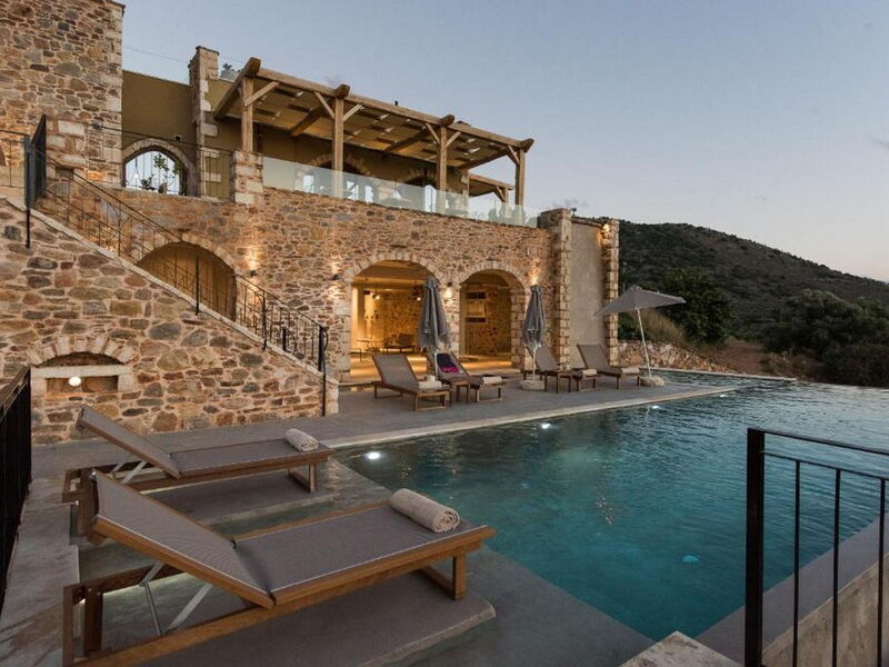 Accommodation:&nbsp;Lameriana Superior Suite With Hot Tub 14.3