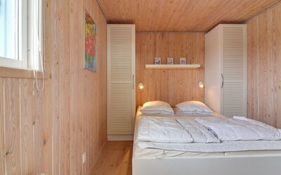 Mitre - 300M from the Sea