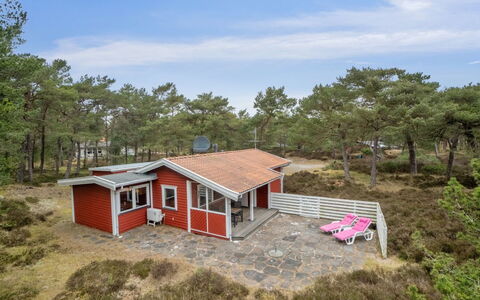 Sanela - 25M from the Sea: Furniture, Interior Design, Flooring, Wood, Floor, Ceiling, Wood Flooring, Chair, Table, Lighting