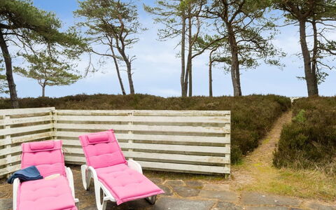 Sanela - 25M from the Sea: Furniture, Interior Design, Flooring, Wood, Floor, Ceiling, Wood Flooring, Chair, Table, Lighting