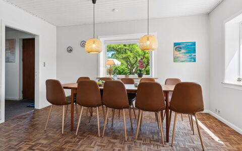 Angelie - 350M from the Sea: Vegetation, Shrub, Spring, Cottage, Garden, Shade, Backyard, Yard, Chair