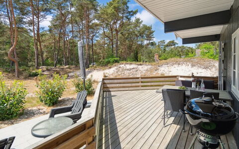 Sjo - 300M from the Sea: Roof, House, Land Lot, Home, Cottage, Estate, Garden Buildings, Shade, Log Cabin, Landscaping
