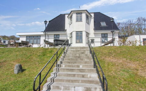 Johanna - 300M from the Sea: Wood, Furniture, Apartment, Room, Ceiling, Wood Stain, Chair, Hardwood, Varnish, Lumber