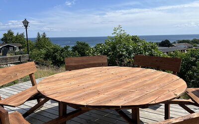 Johanna - 300M from the Sea