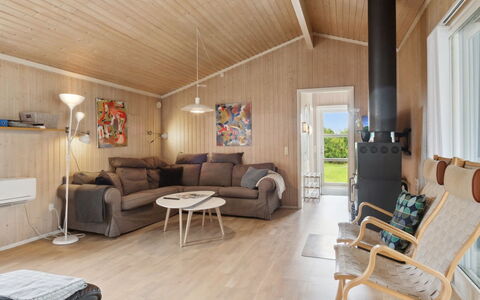 Isto - 250M from the Sea: Wood, Flooring, Furniture, Interior Design, Floor, Ceiling, Home, Living Room, Wood Flooring, Room