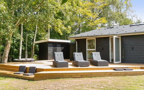 Heidel - 1.1Km from the Sea: Home, Cottage, Porch, Siding, Farmhouse, Outdoor Structure