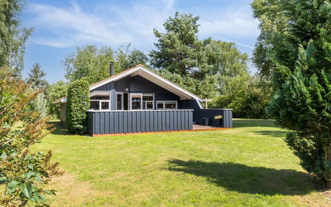 Dorti - 725M from the Sea: Wood, Roof, Architecture, Home, House, Cottage, Siding, Hardwood, Slope, Estate