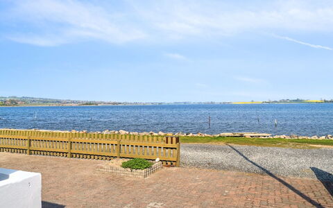 Tameka - 10M to the Fjord: Blue, Shrub, Cottage, Groundcover, Garden, Estate, Shade, Landscaping, Farmhouse, Eco Hotel