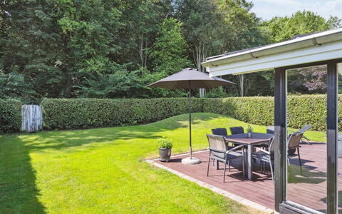 Fiete - 200M from the Sea: Roof, House, Land Lot, Home, Cottage, Estate, Garden Buildings, Shade, Log Cabin, Landscaping