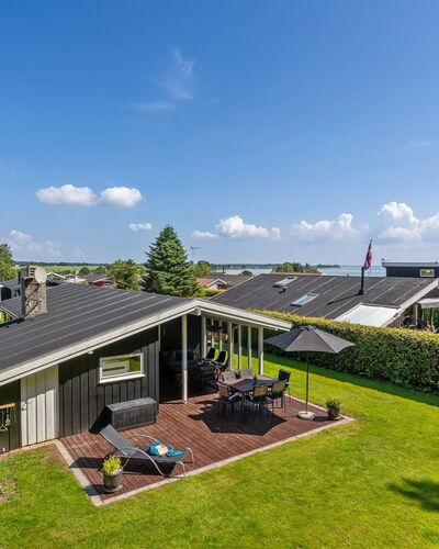 Fiete - 200M from the Sea